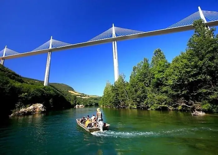 아파트 Confort, Wifi Et Garage *