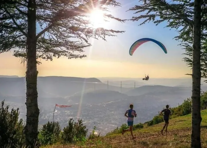 Confort, Wifi Et Garage 미요