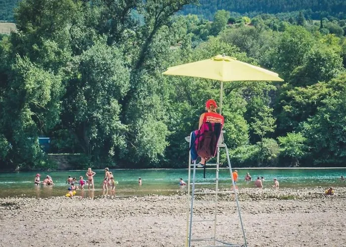 Confort, Wifi Et Garage * 미요