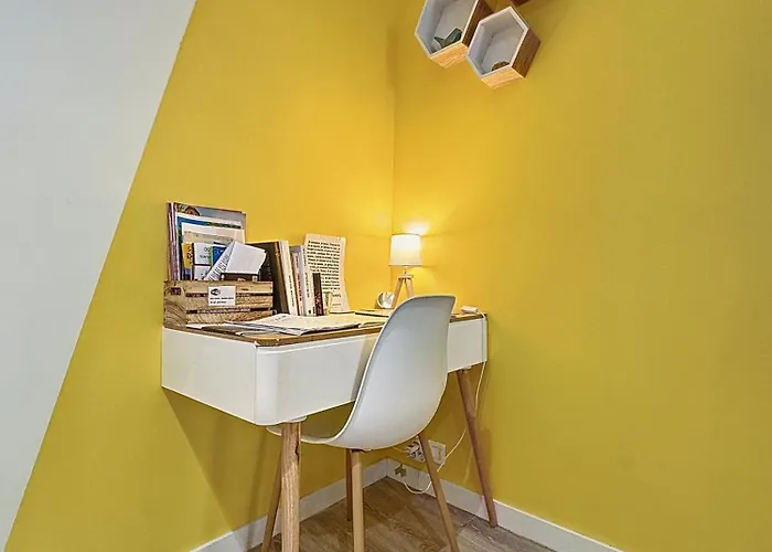 Confort, Wifi Et Garage 미요